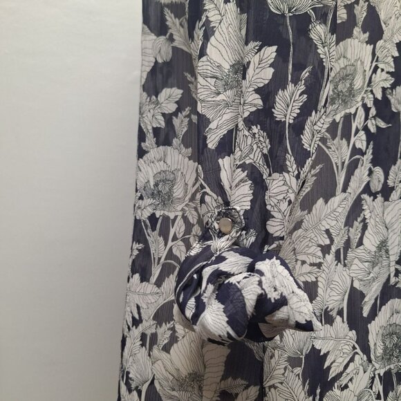 Liz Claiborne Sheer Top Button Down Blue Floral Long Sleeve Medium Blouse - Picture 8 of 13